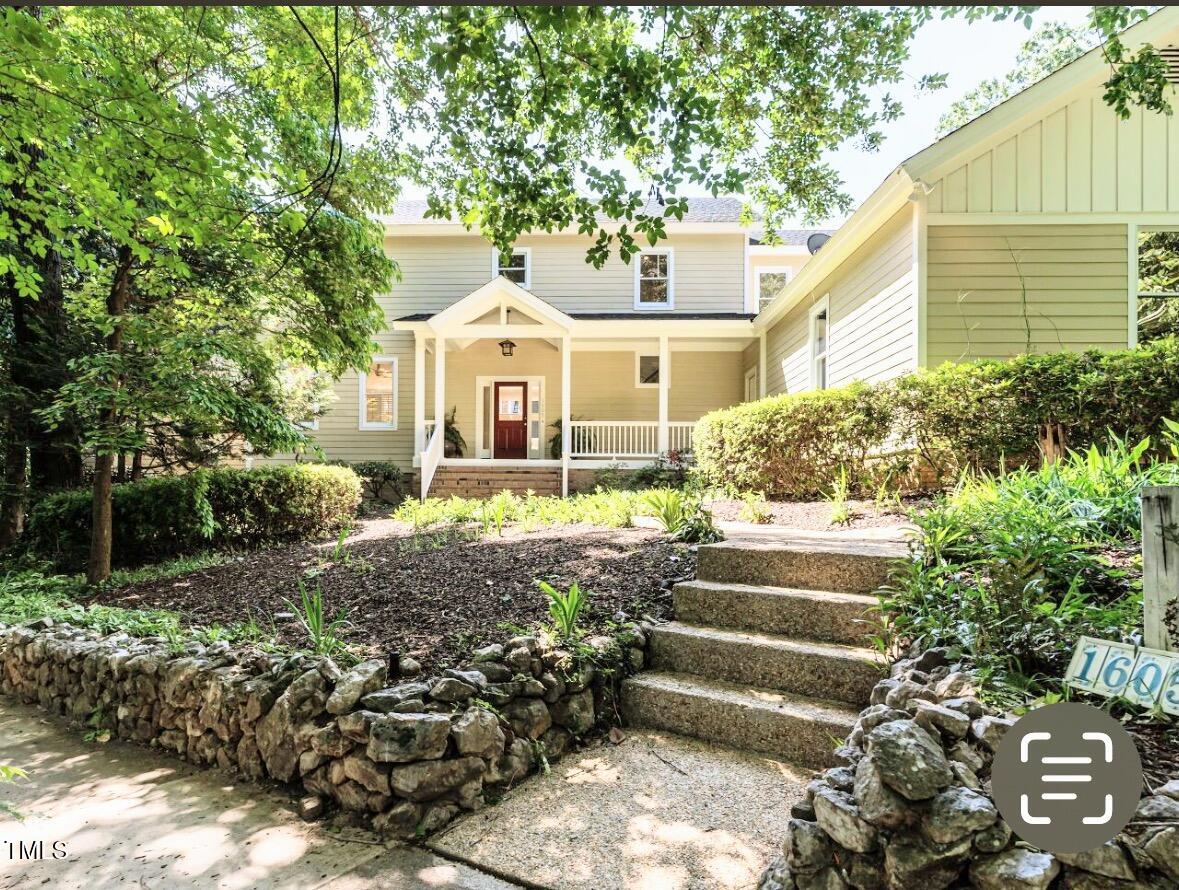 1605 Park Drive