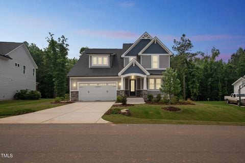271 W Amber Oak Drive Selma NC 27576