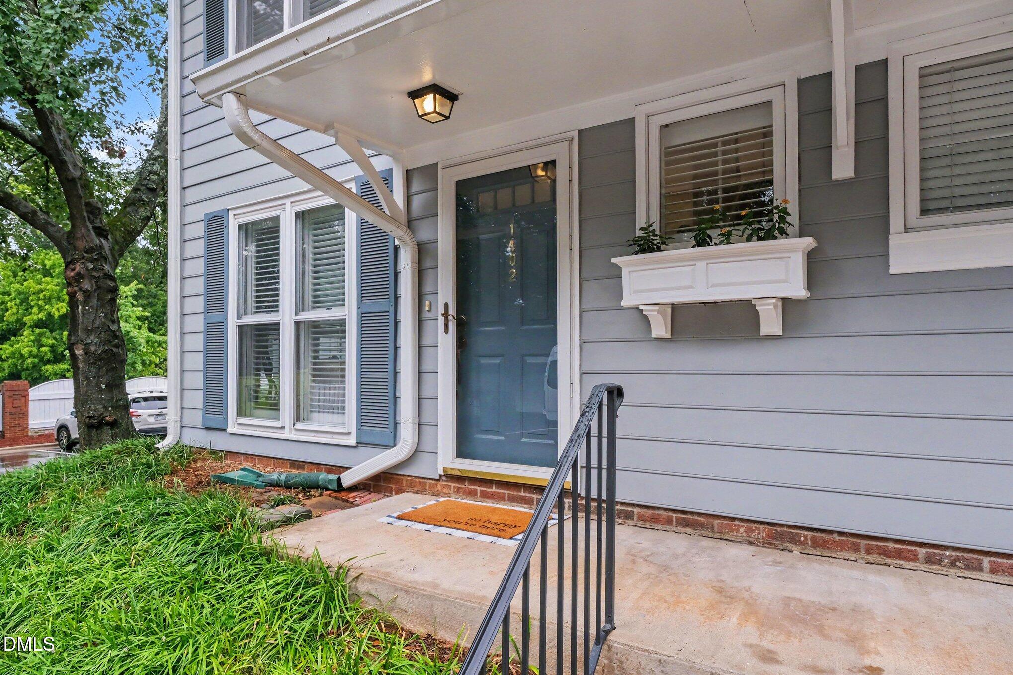 1402 Barton Pl Drive