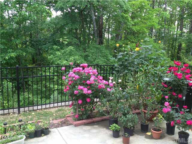 308 Dyersville Drive 73