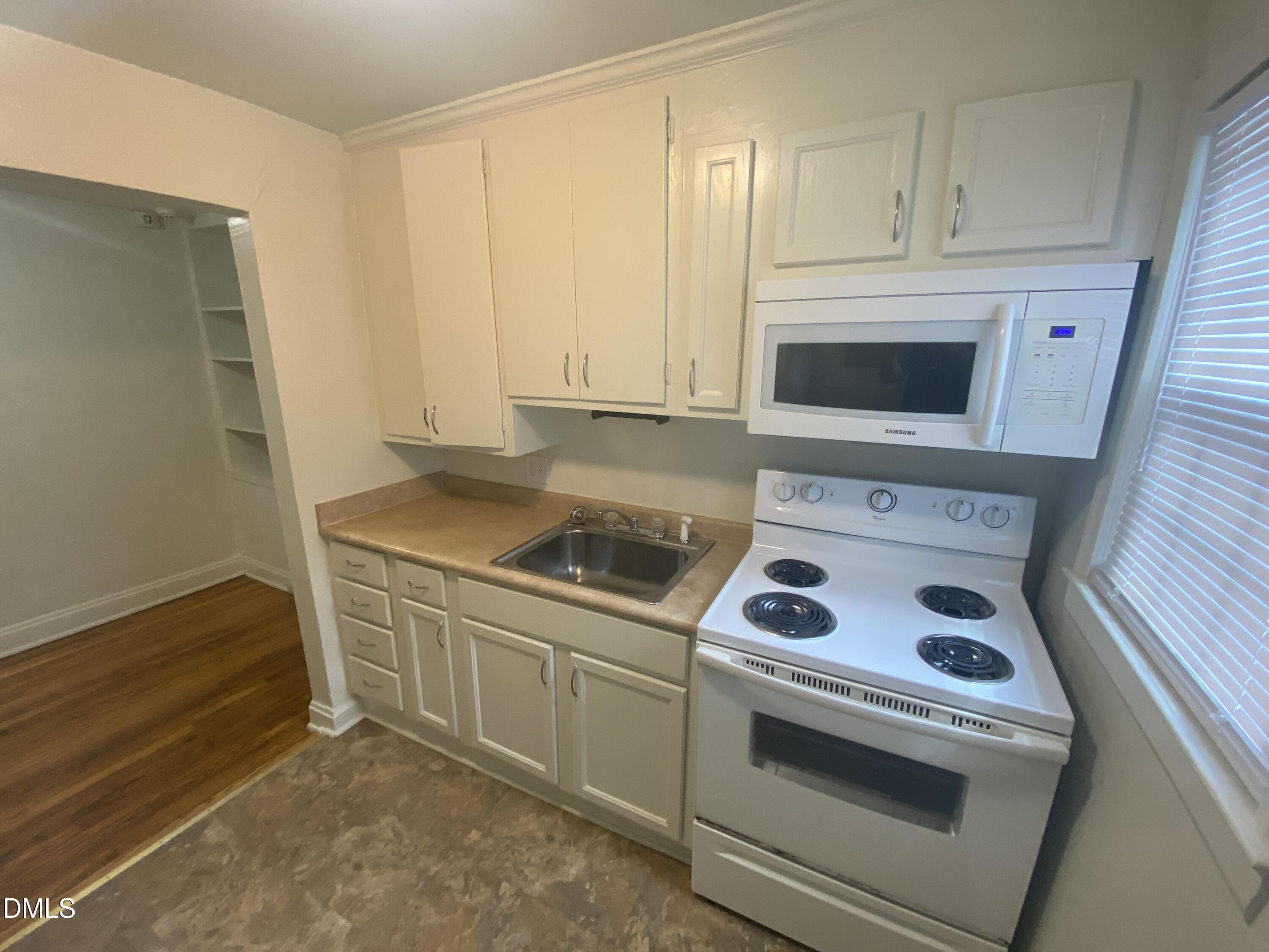 2504 Shenandoah Avenue