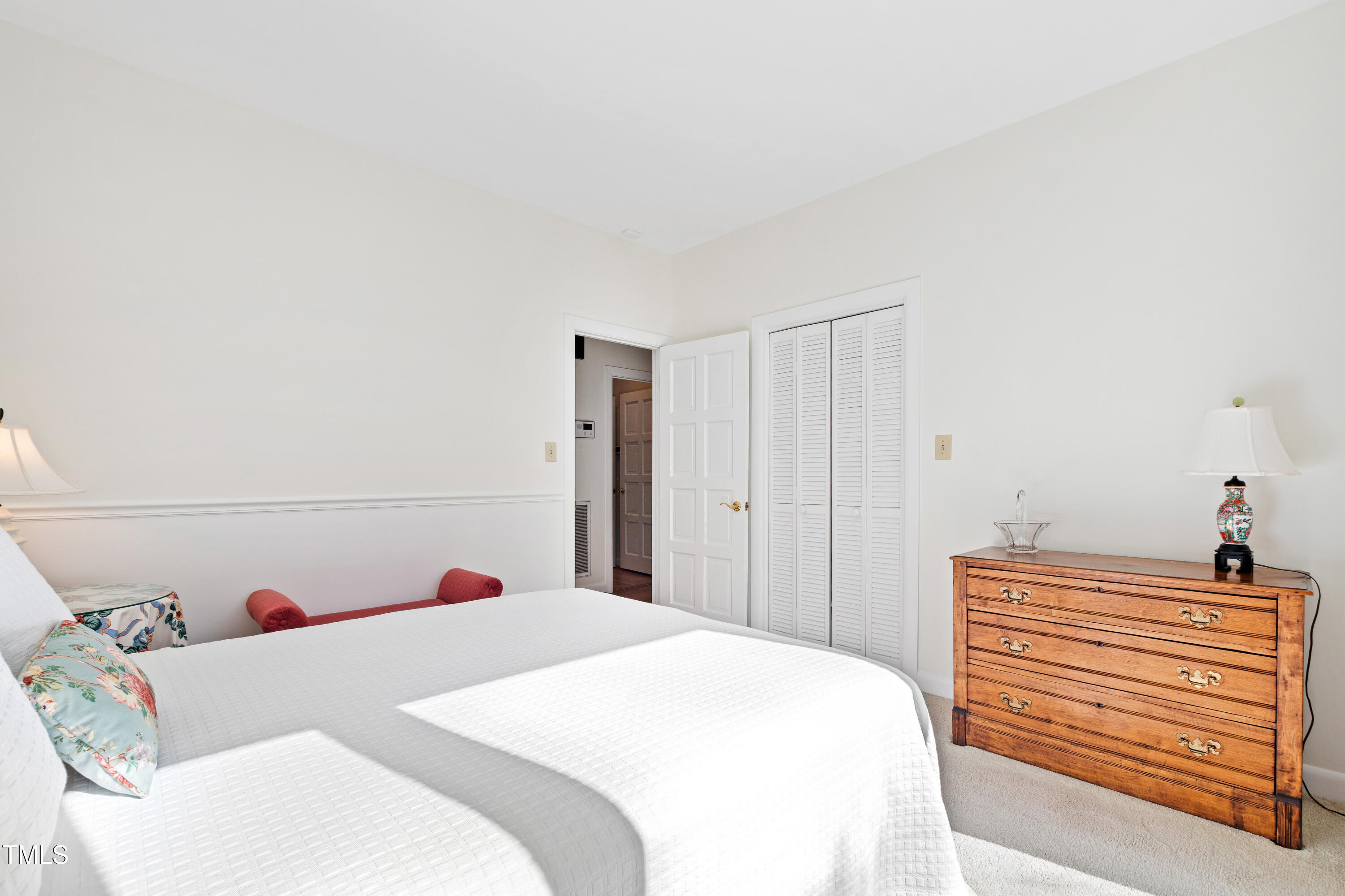 Raleigh, North Carolina 27612, United States, 4 Bedrooms Bedrooms, ,3 BathroomsBathrooms,Residential,Pending,11626