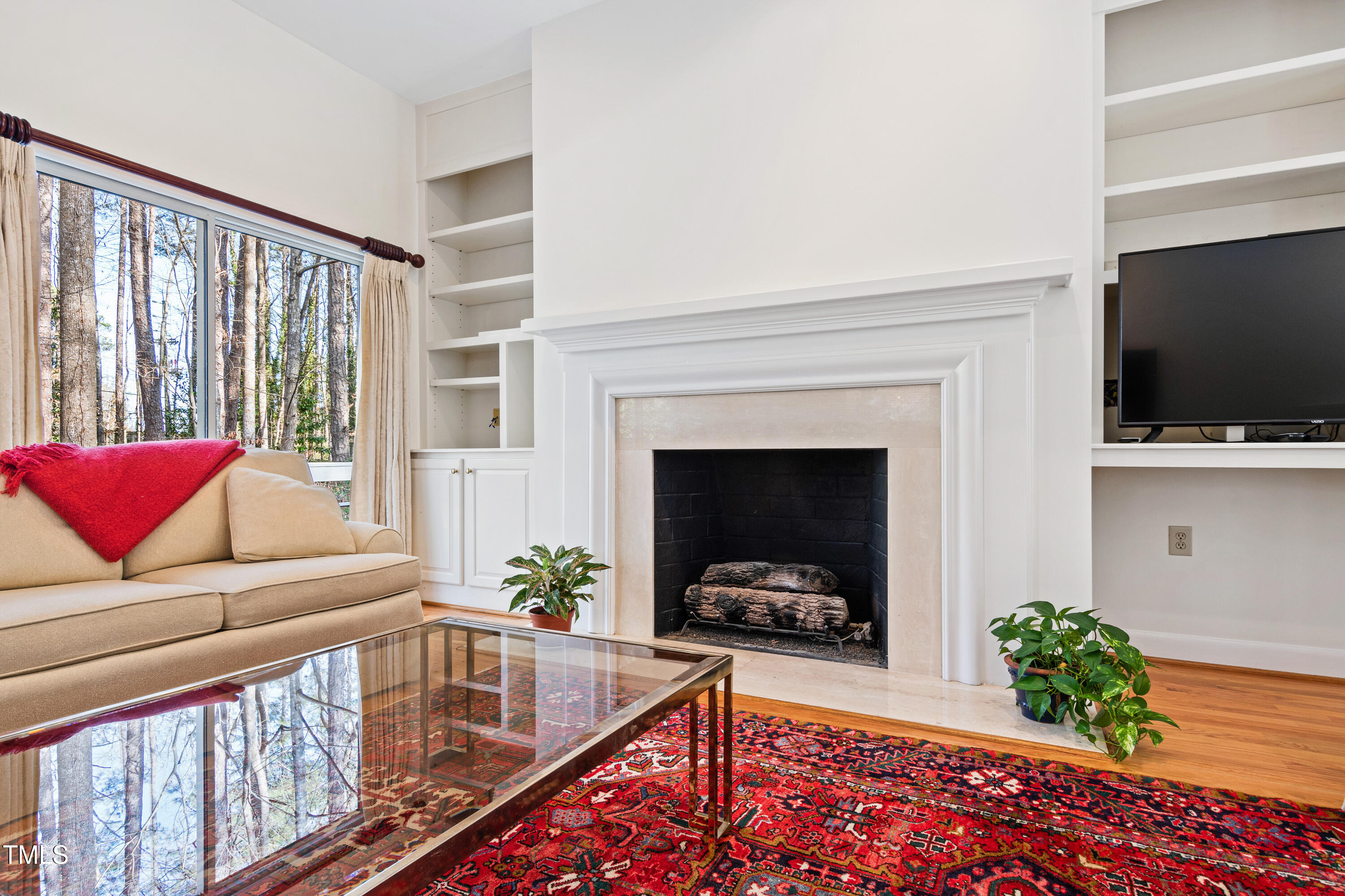 Raleigh, North Carolina 27612, United States, 4 Bedrooms Bedrooms, ,3 BathroomsBathrooms,Residential,Pending,11626