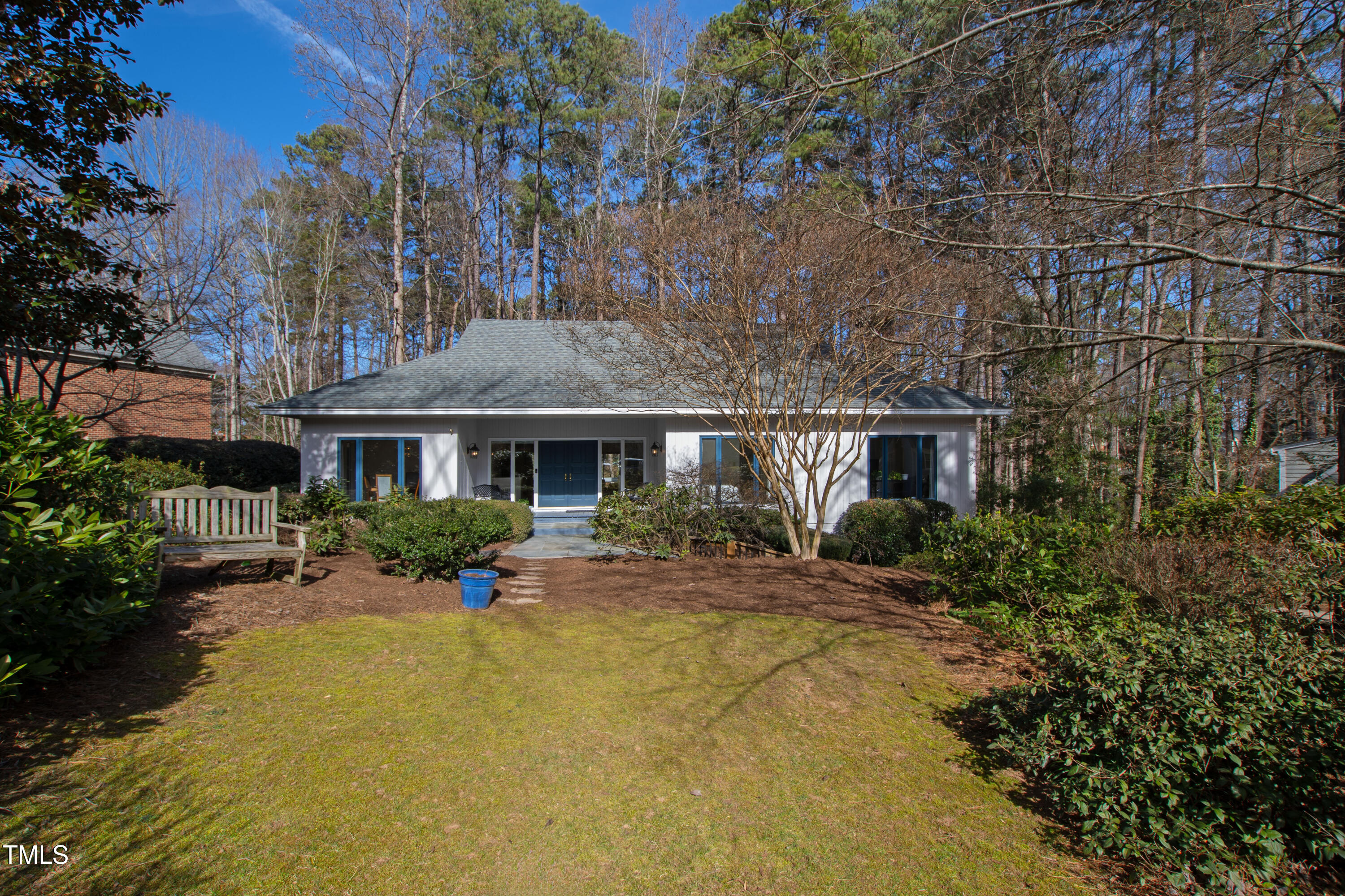 Raleigh, North Carolina 27612, United States, 4 Bedrooms Bedrooms, ,3 BathroomsBathrooms,Residential,Pending,11626