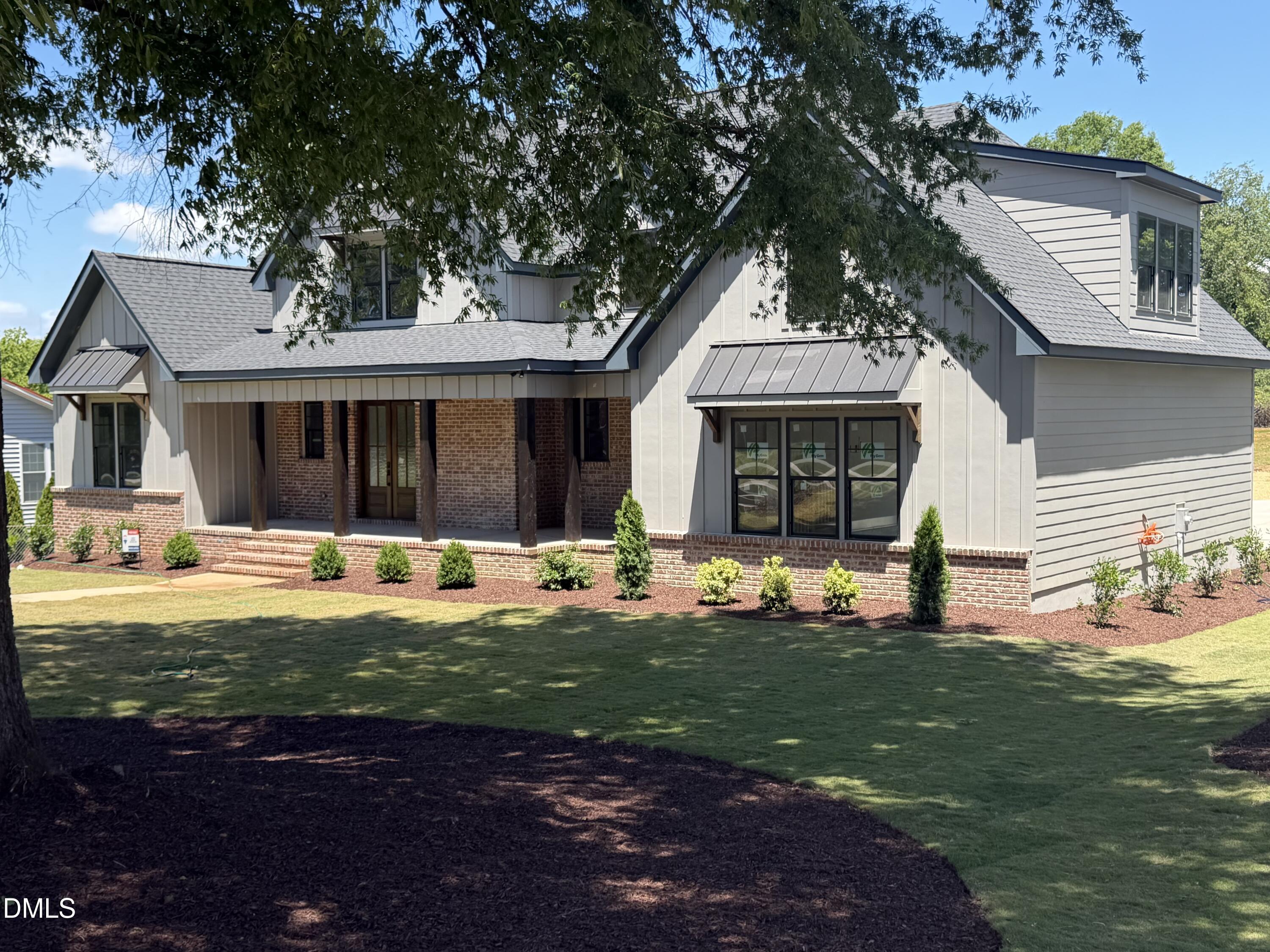 Welcome to this beautifully custom-built home, perfectly situated on a – image 1