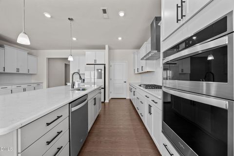 4904 Flathead Place Fuquay Varina NC 27526