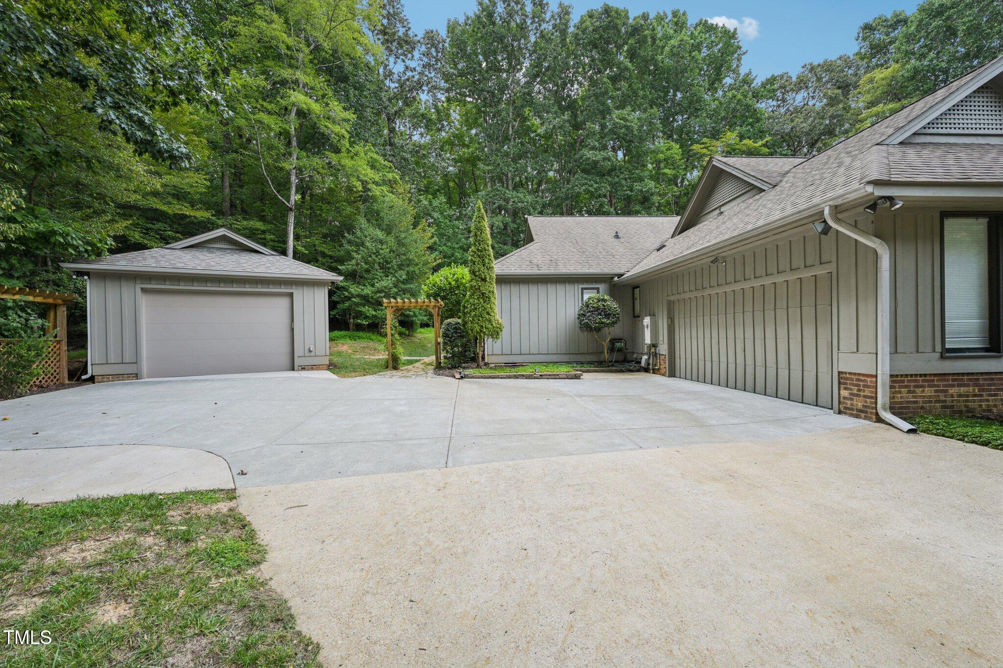 12812 Lindley Drive