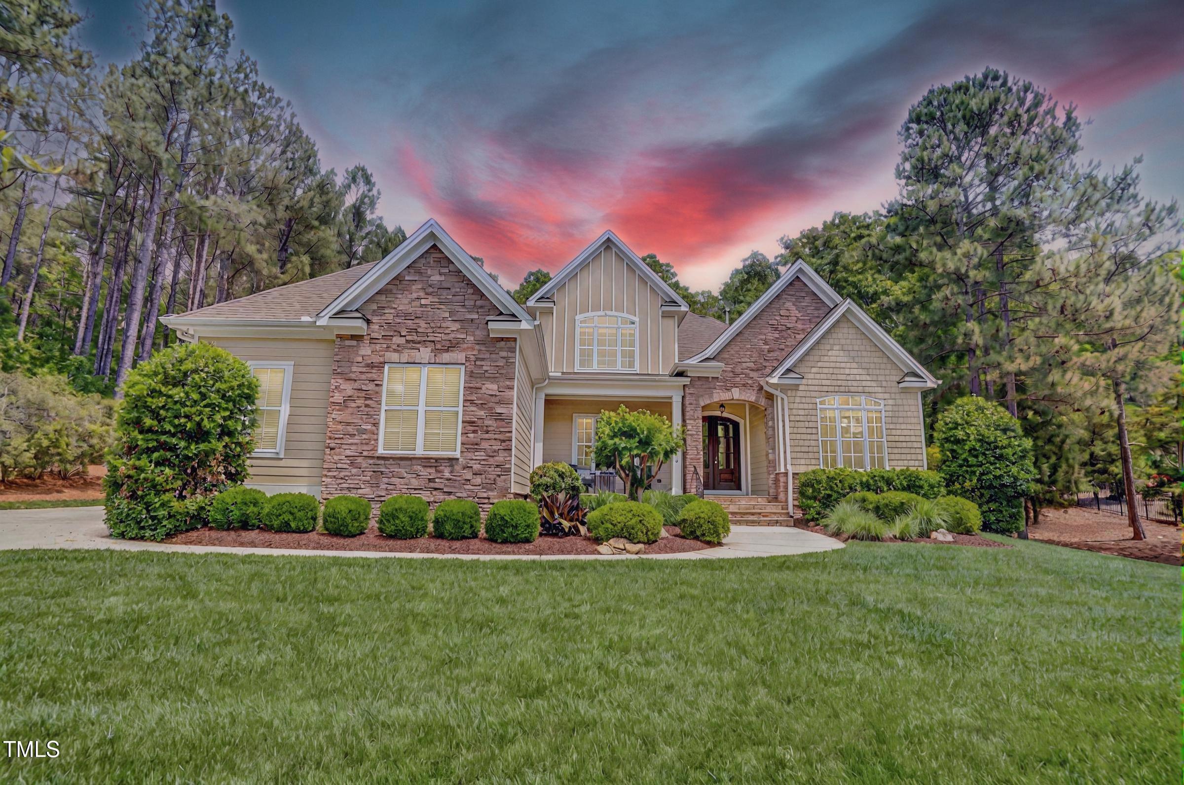 216 Colonial Ridge Drive