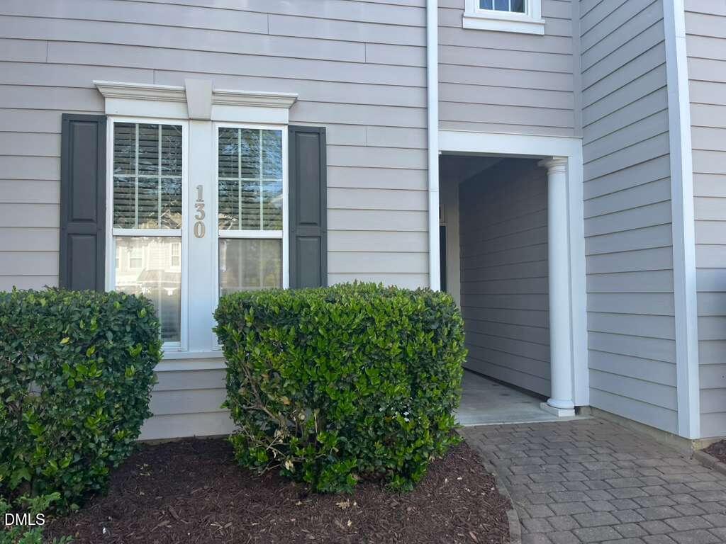 130 Point Comfort Lane