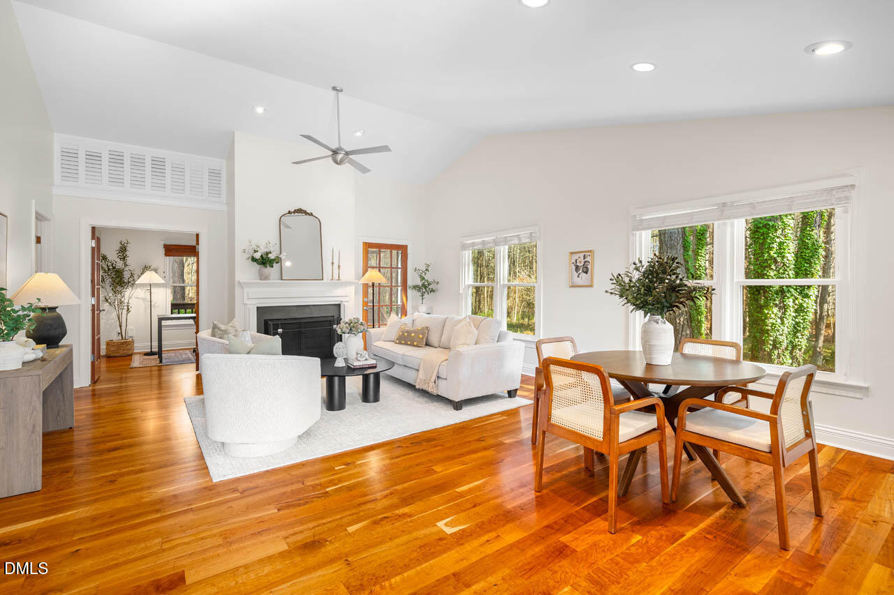 1208 Cranebridge Place