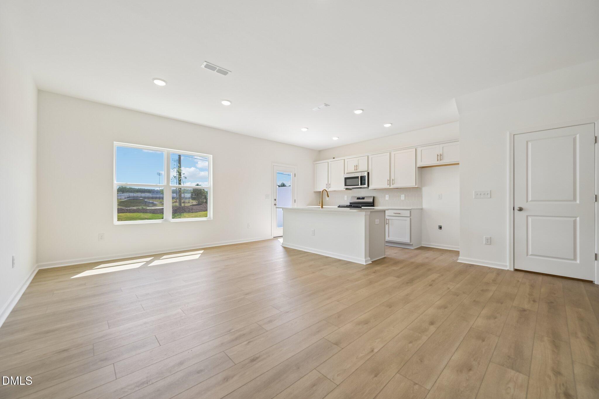 1616 Mirth Court