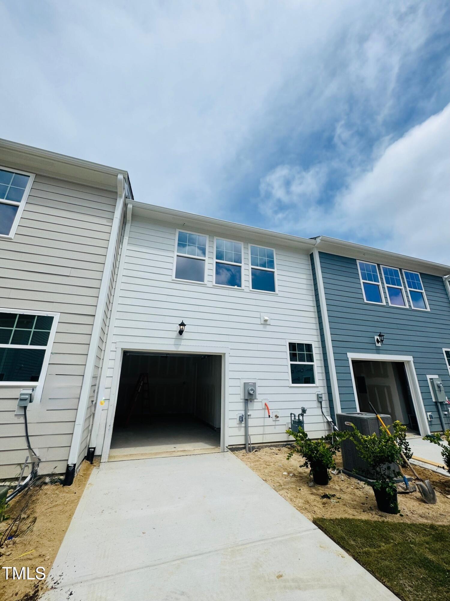 352 Church Street 53