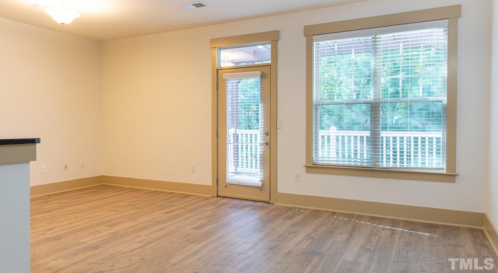 Chapel Hill, North Carolina 27516, United States, 2 Bedrooms Bedrooms, ,3 BathroomsBathrooms,Residential,Active,43619