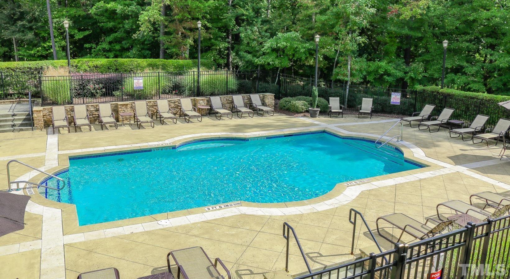 Chapel Hill, North Carolina 27516, United States, 2 Bedrooms Bedrooms, ,3 BathroomsBathrooms,Residential,Active,43619