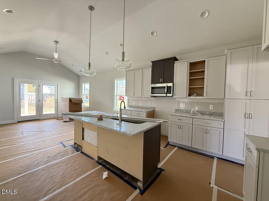 4520 Sweet Williams Lane