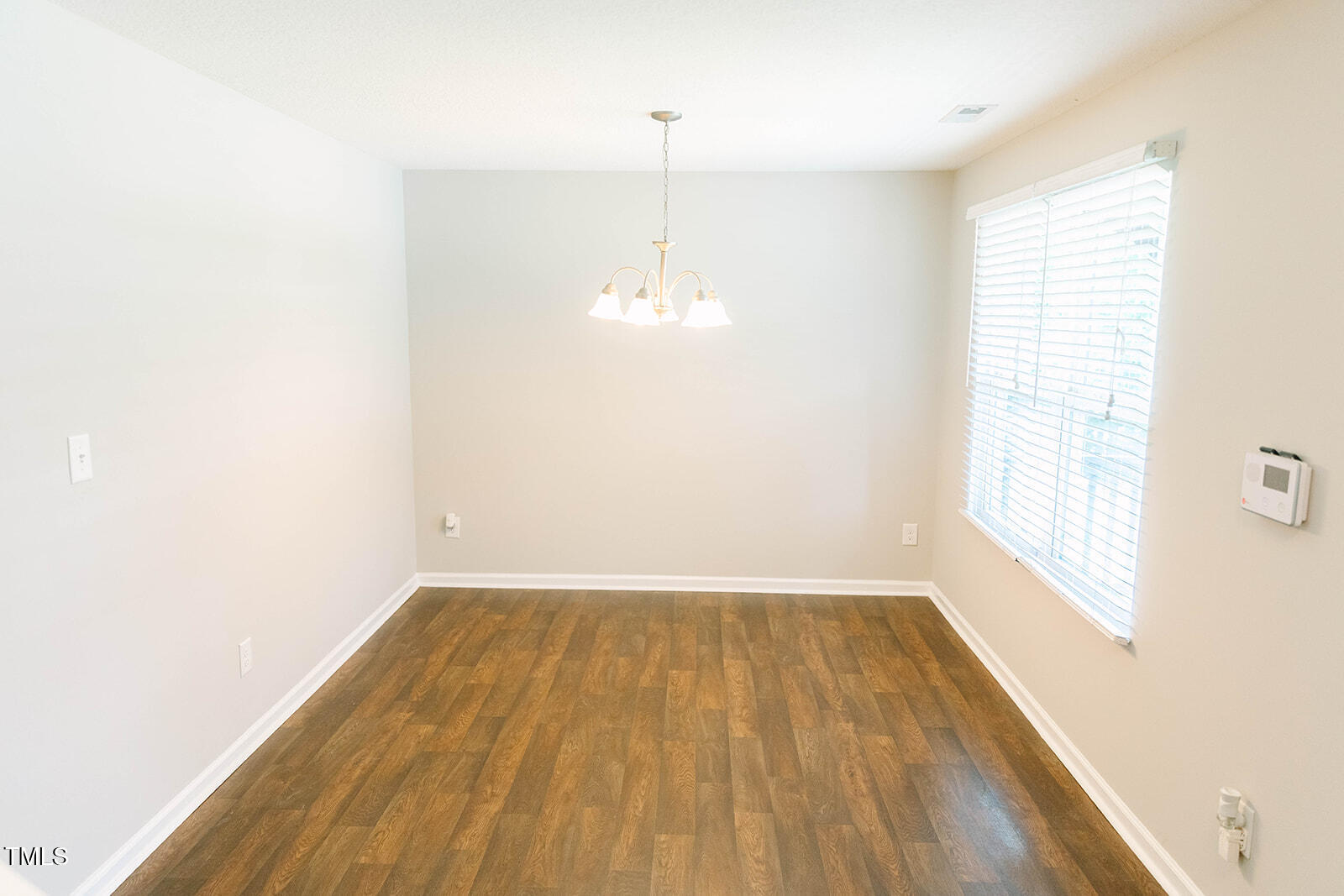 123 Scheer Avenue