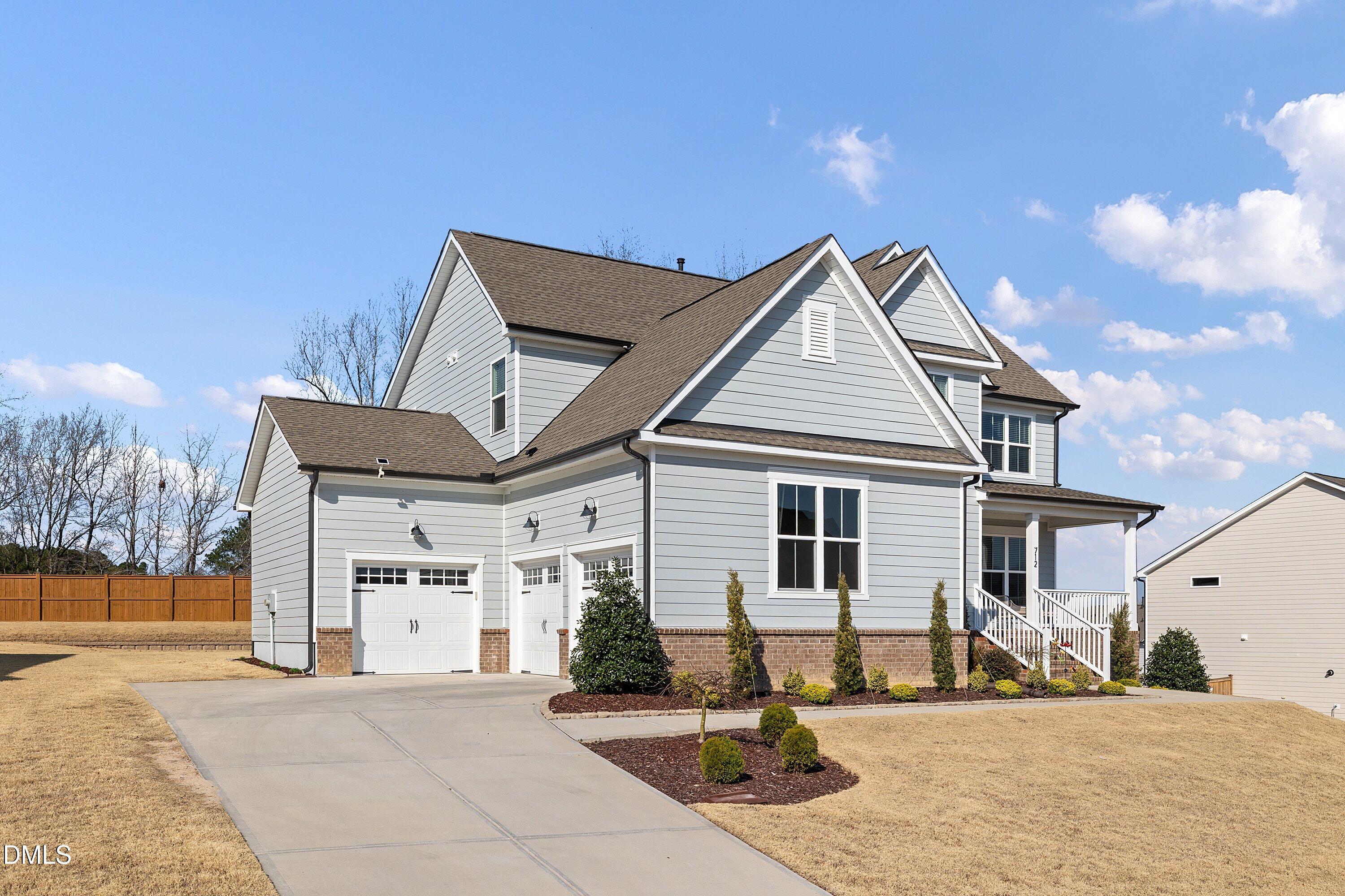 712 Marshall Farm Street