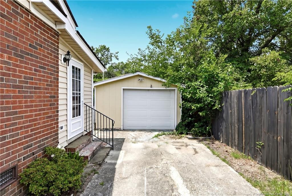 544 Farmview Drive