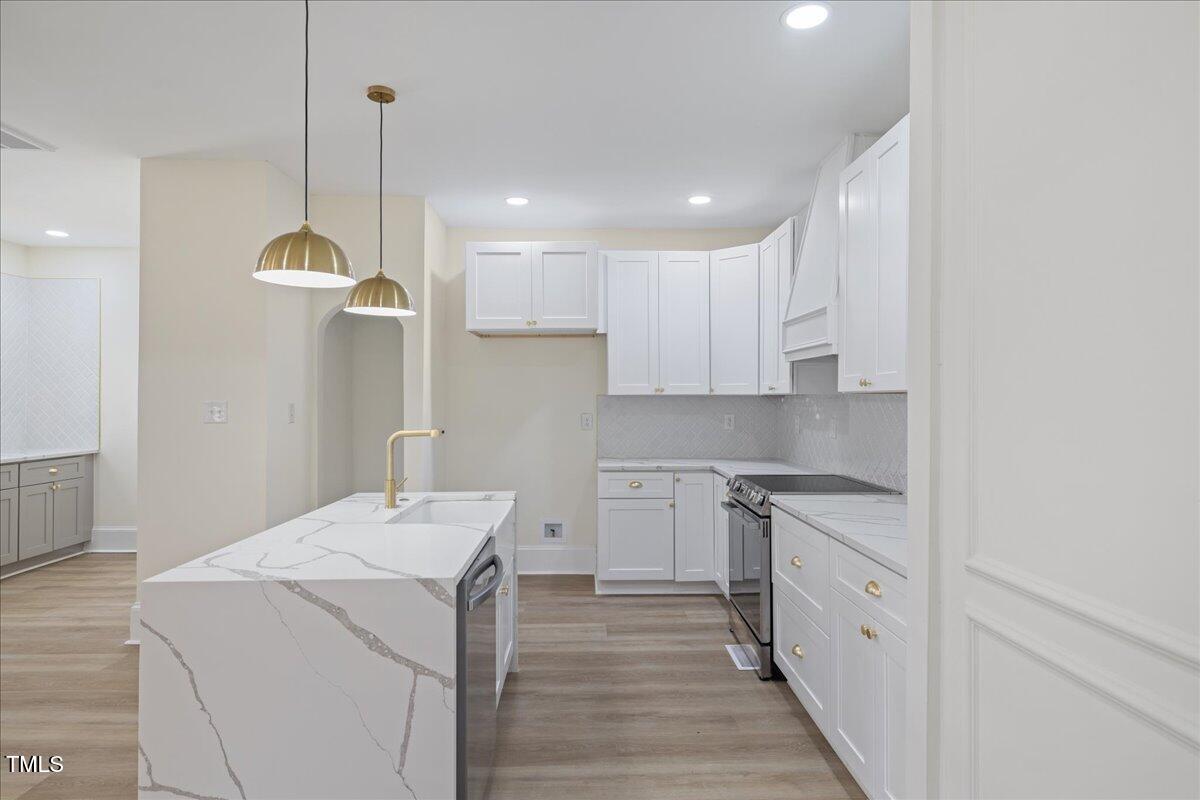 512 S 4th Street