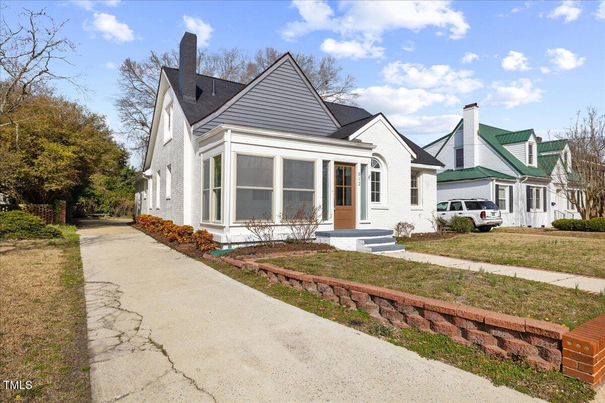 512 S 4th Street