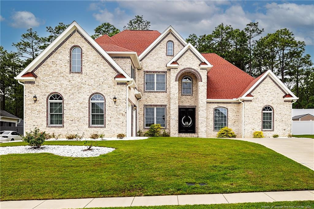 609 W Summerchase Drive