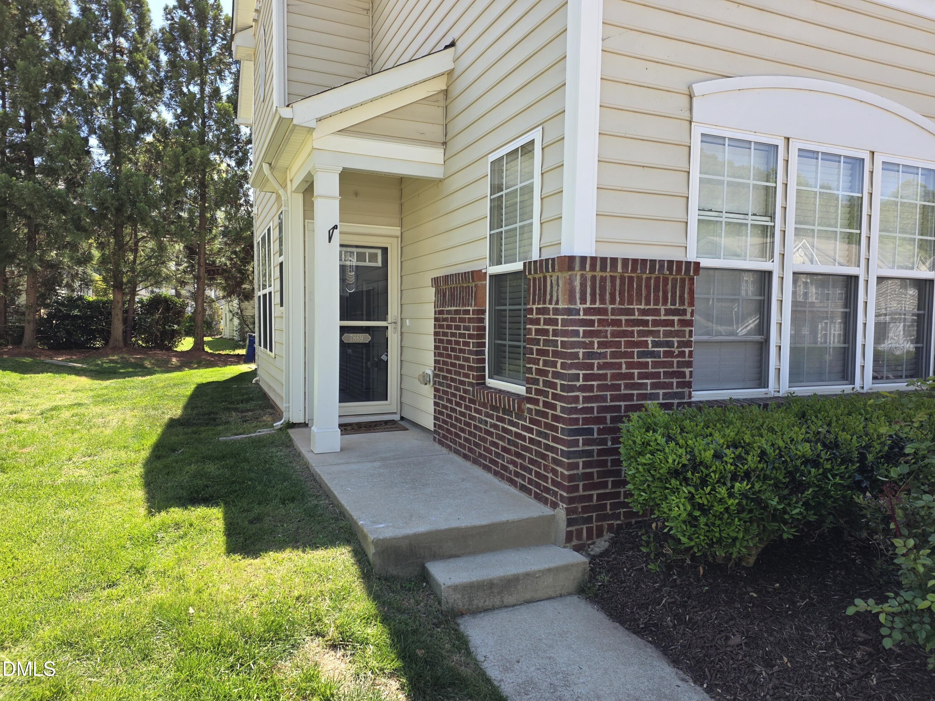 7869 Spungold Street