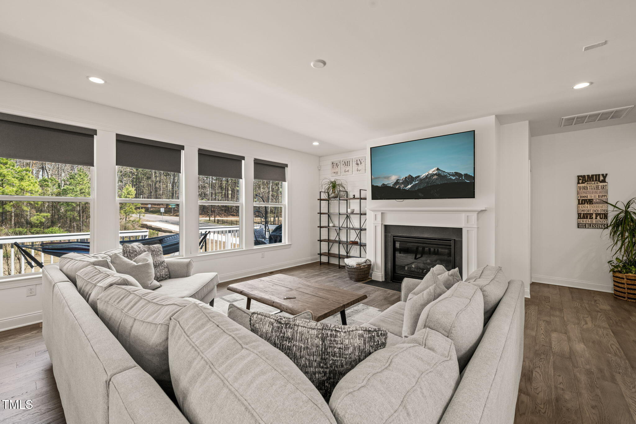 1121 White Oak Creek Drive