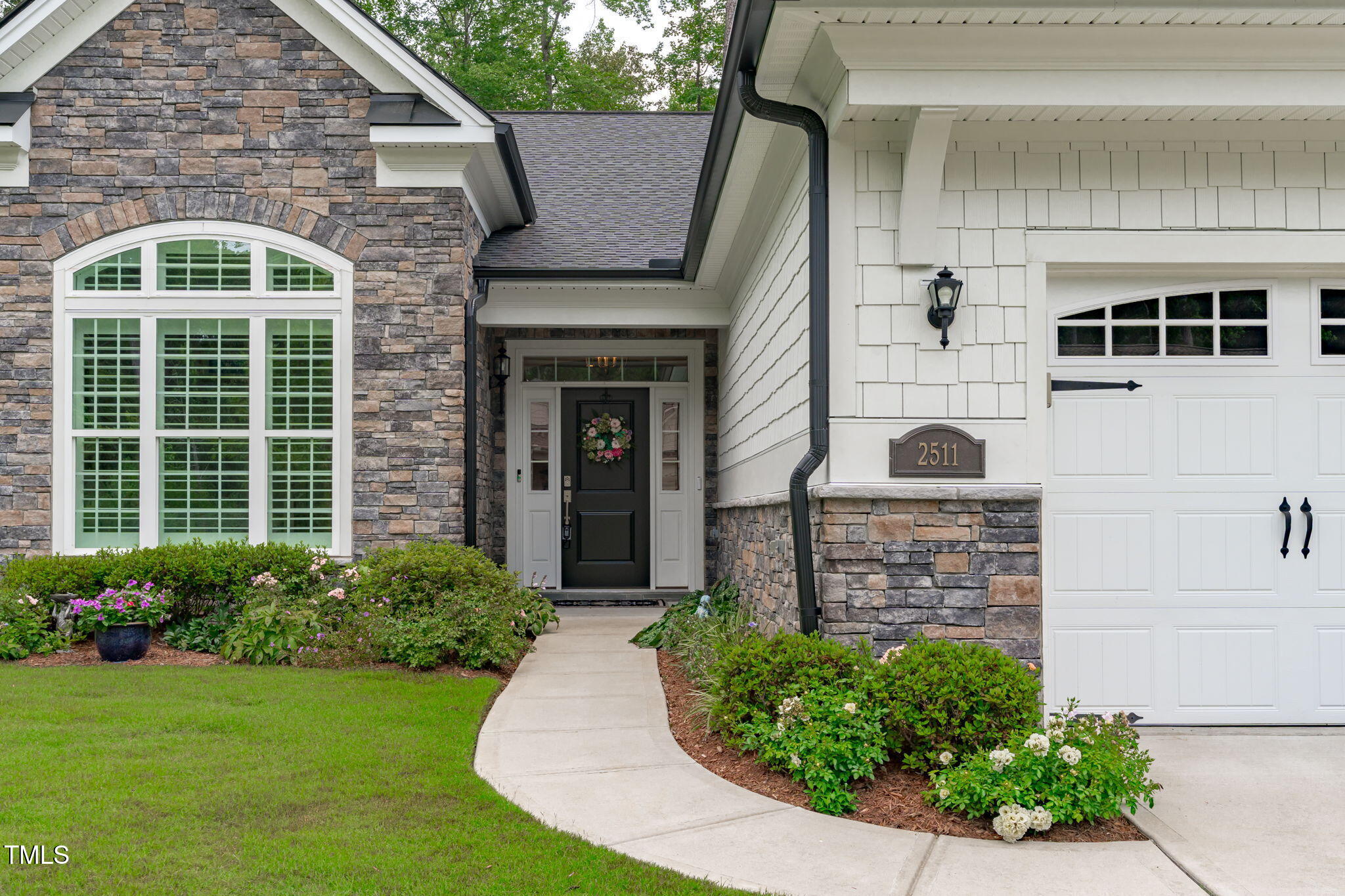 2511 Range Overlook Crossing