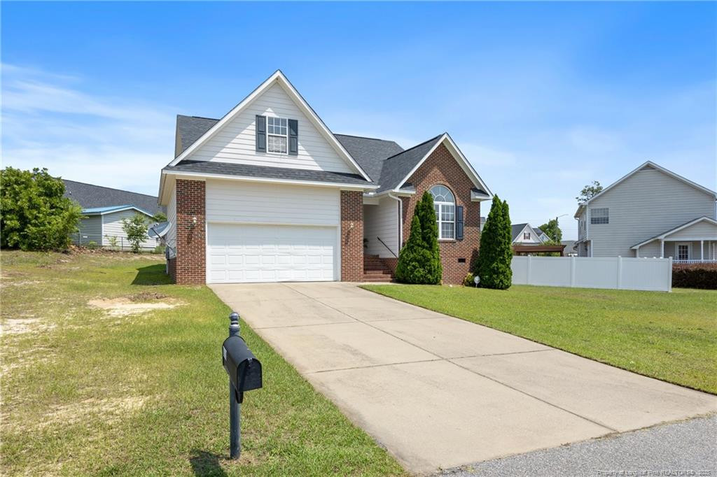 5511 Shady Lawn Drive