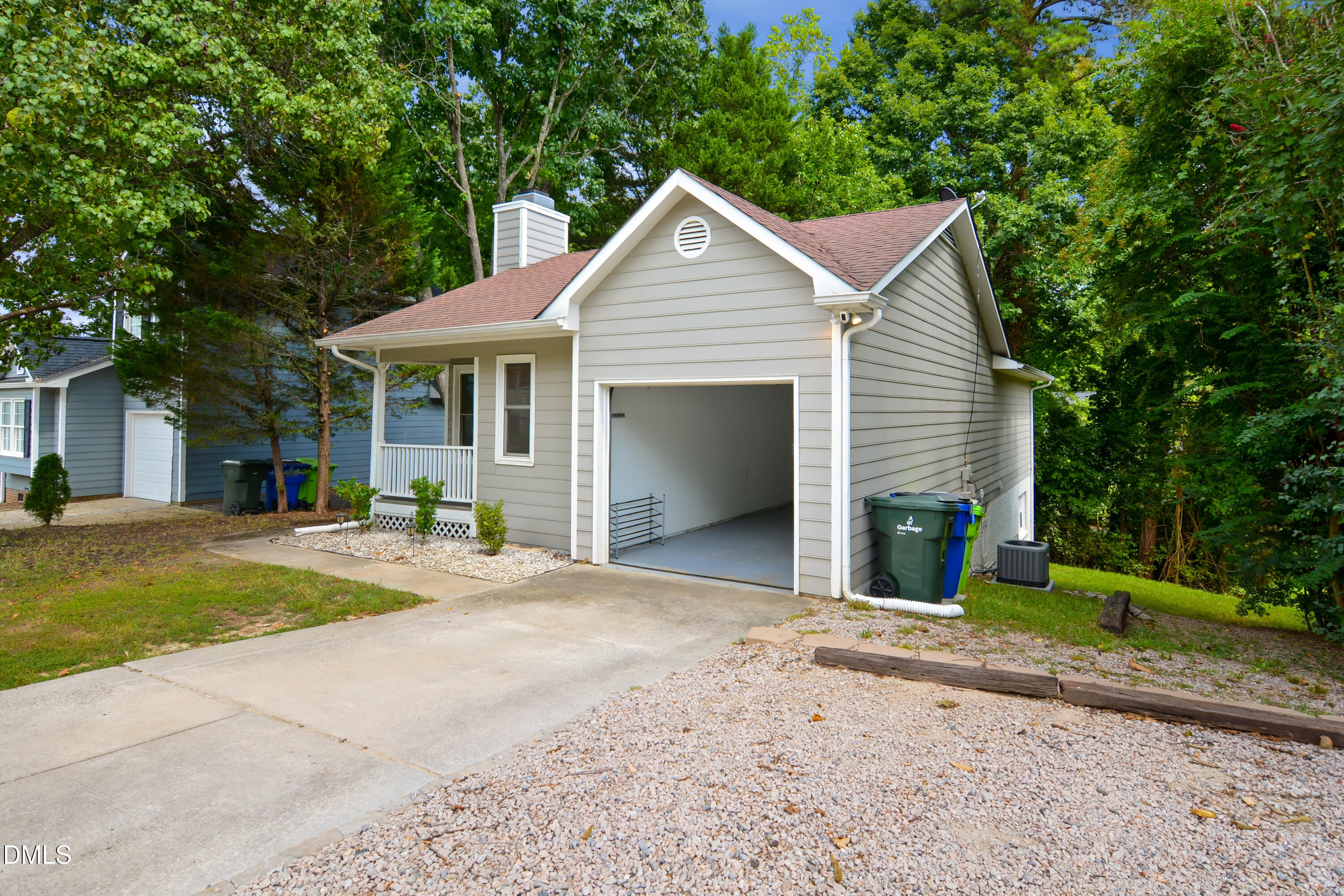 216 Dickens Drive