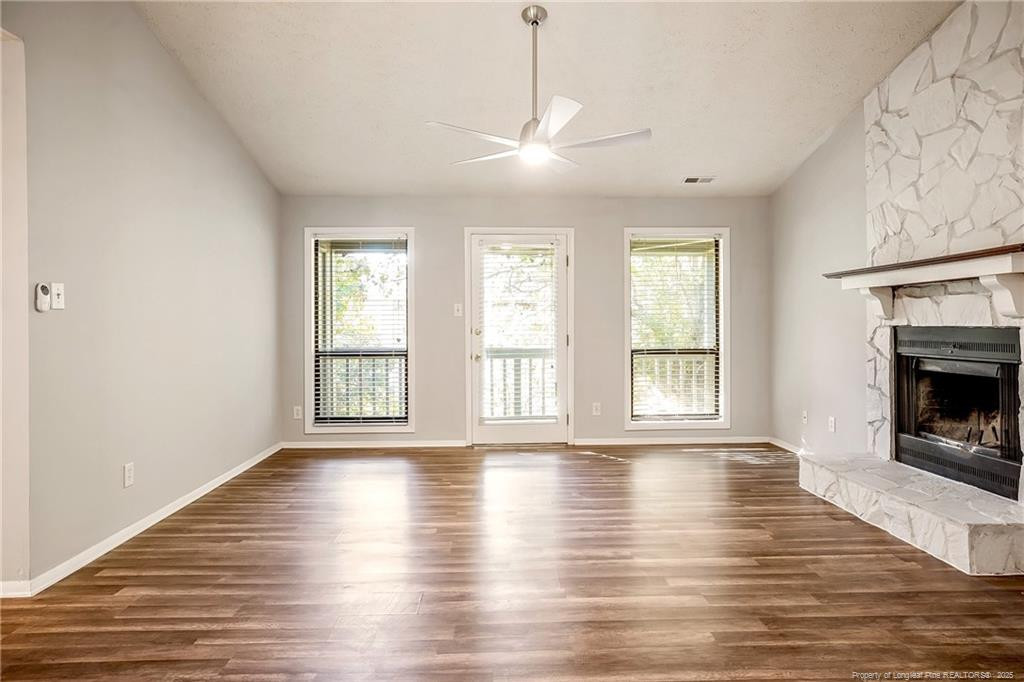 1895-6 Tryon Drive