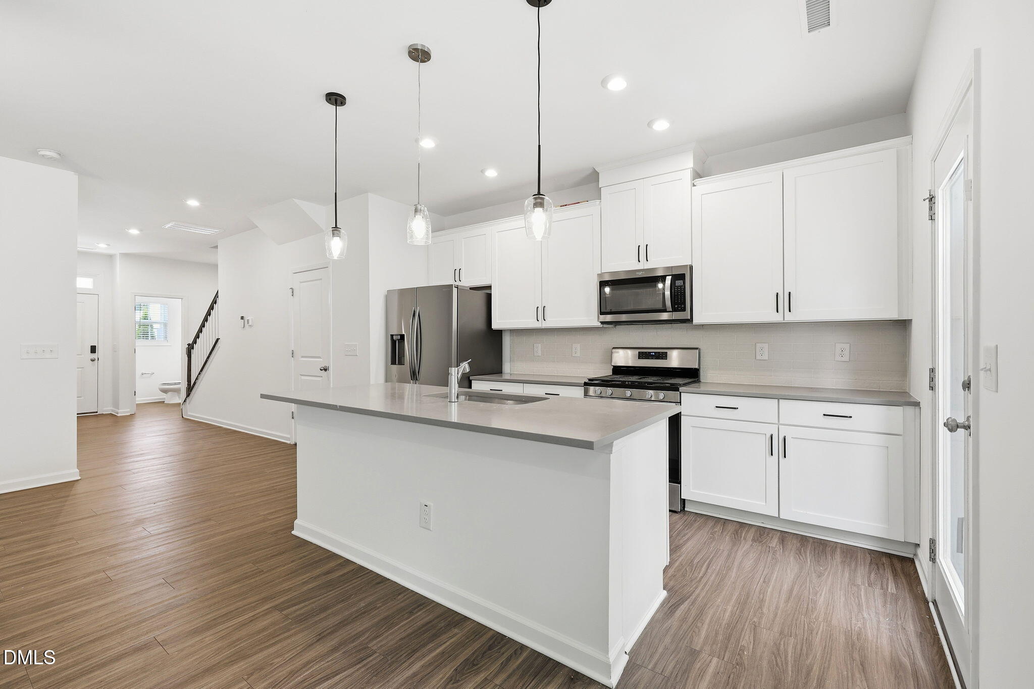 803 Oak Center Drive