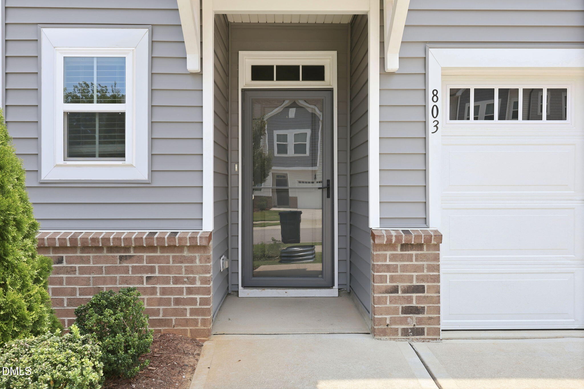 803 Oak Center Drive