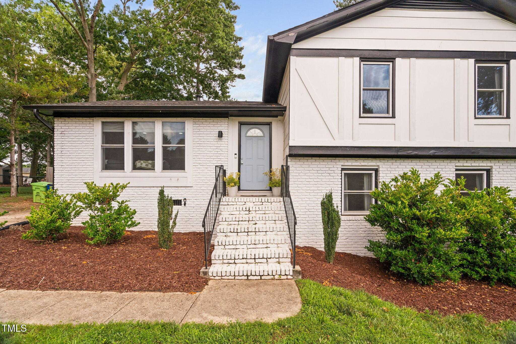 5400 Kaplan Drive