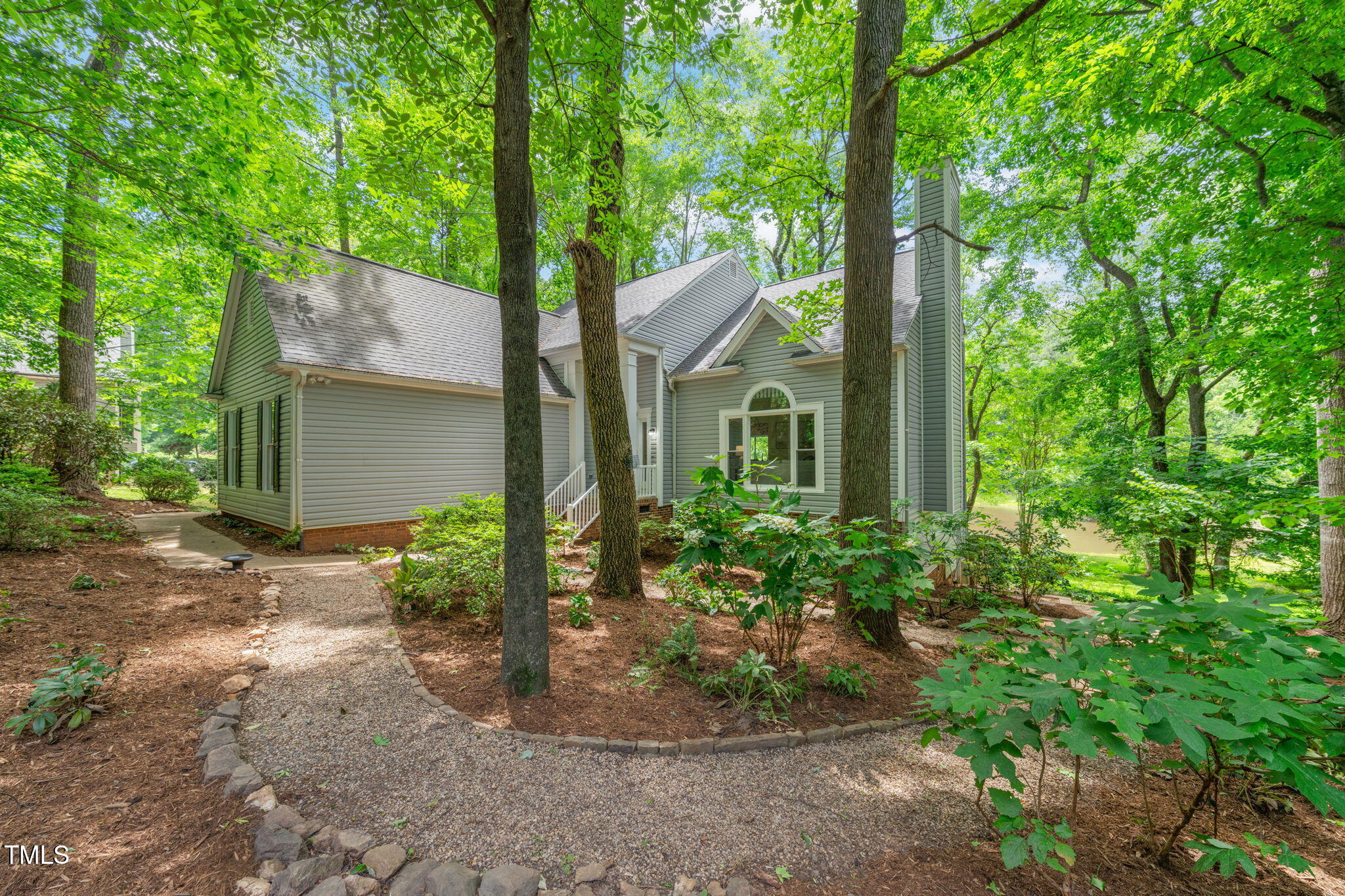 304 W Kirkfield Drive