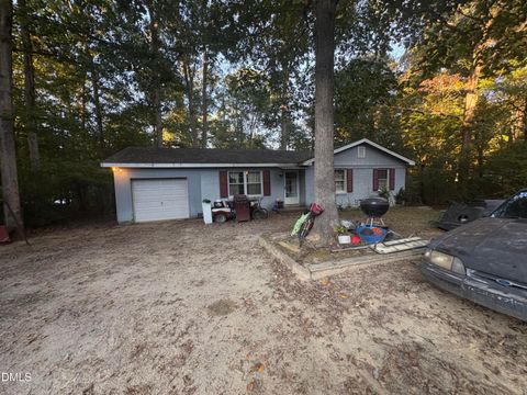 5805 Meadowlark Ln Lane Raleigh NC 27610