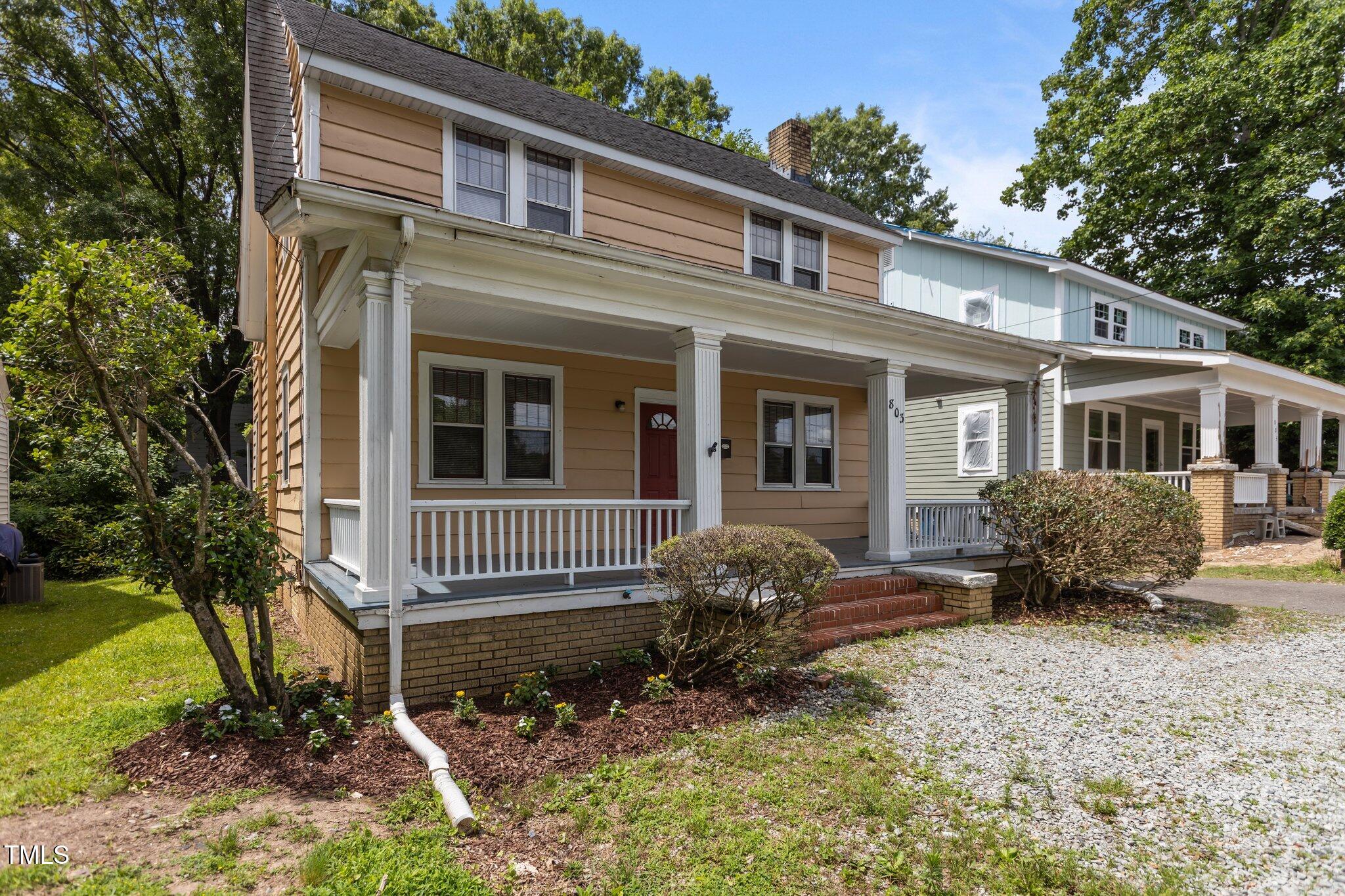 803 W Club Boulevard