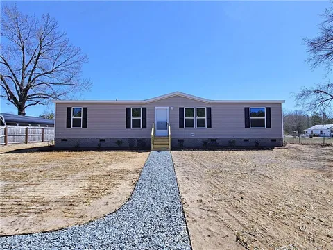 MLS: LP739260