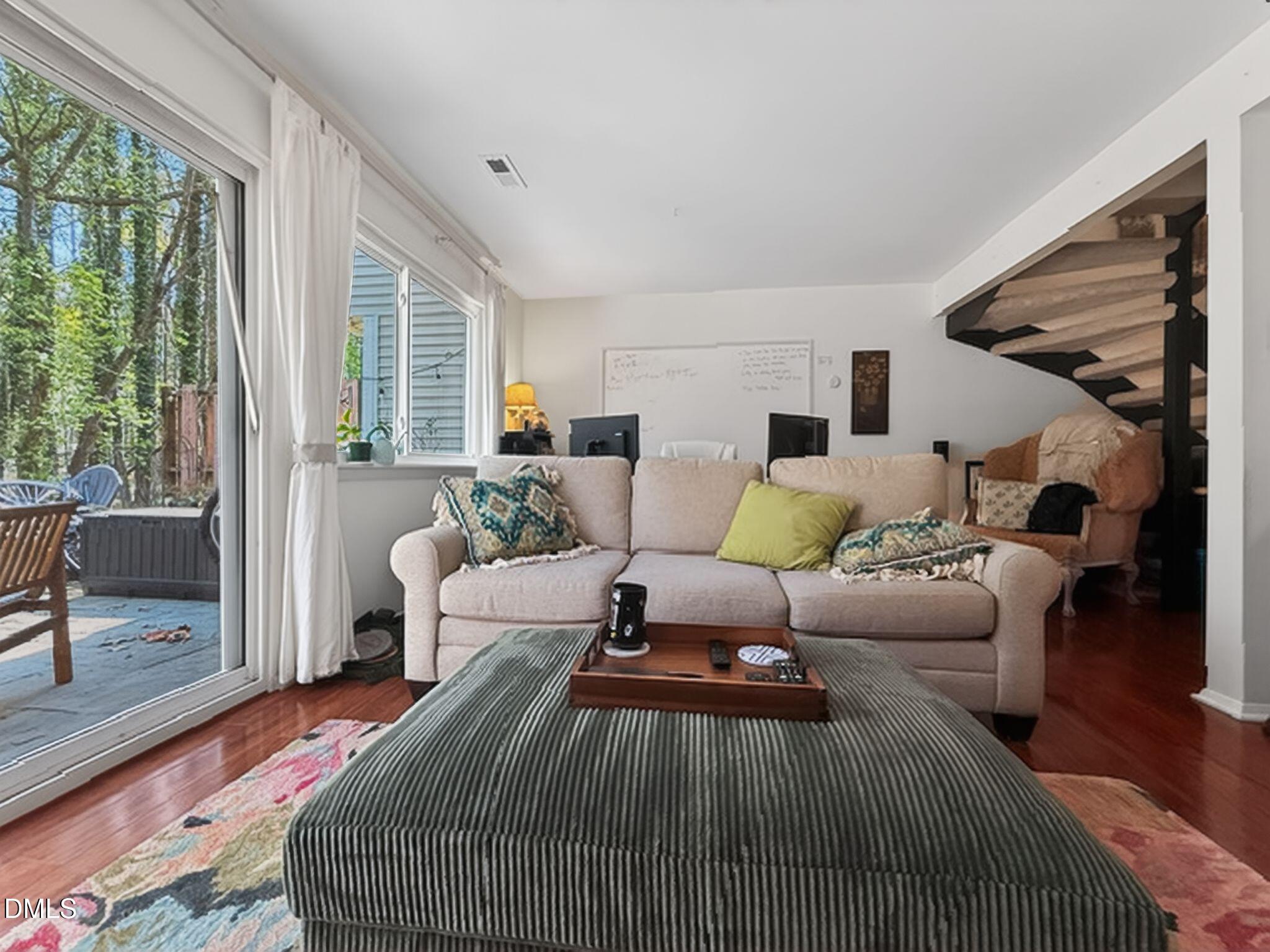 220 Elizabeth Street Apt A15