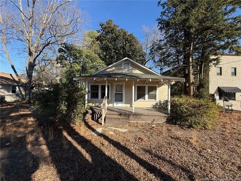 2723 Hope Mills Rd Road Fayetteville NC 28306