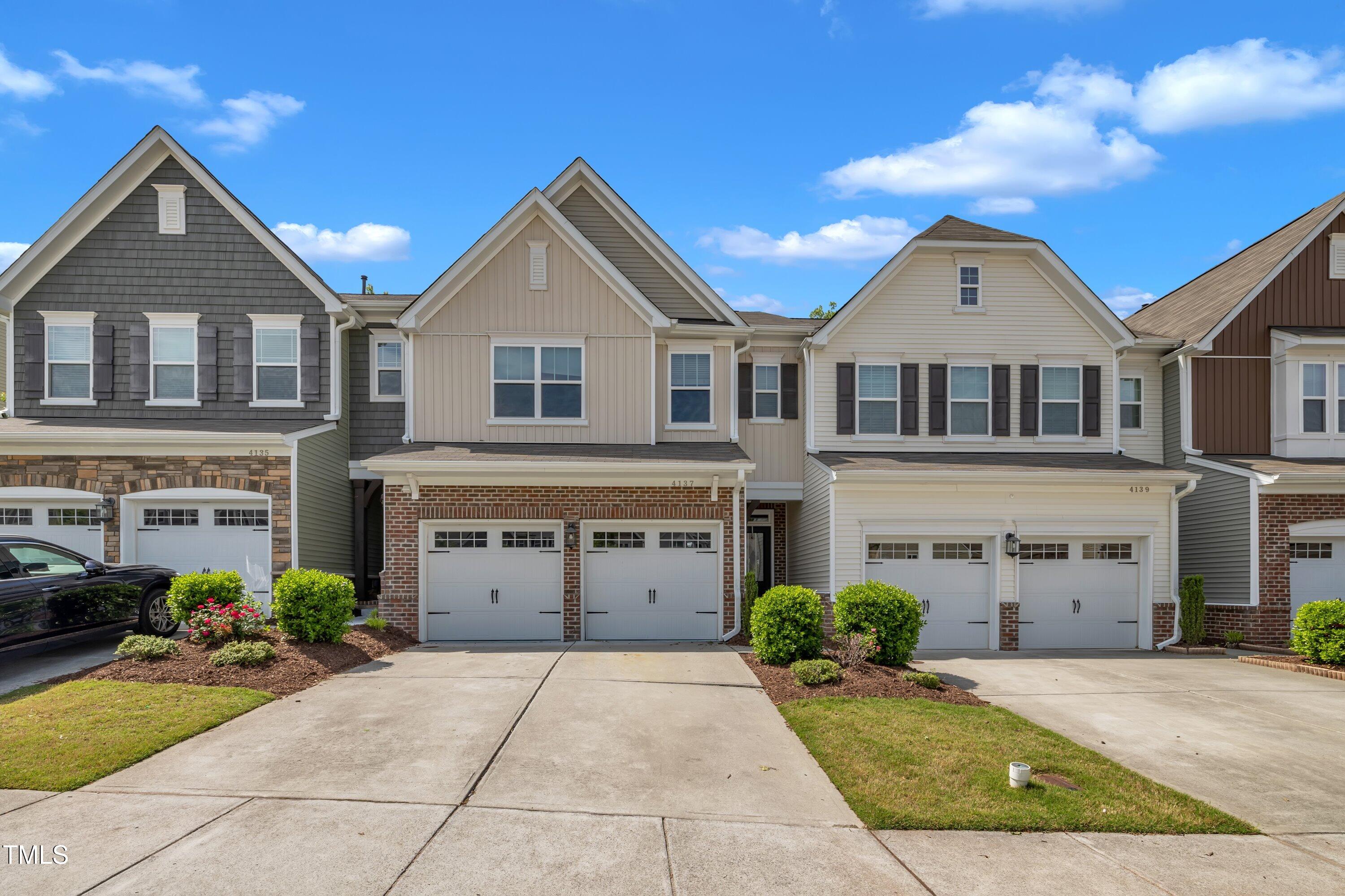 4137 Lofty Ridge Place