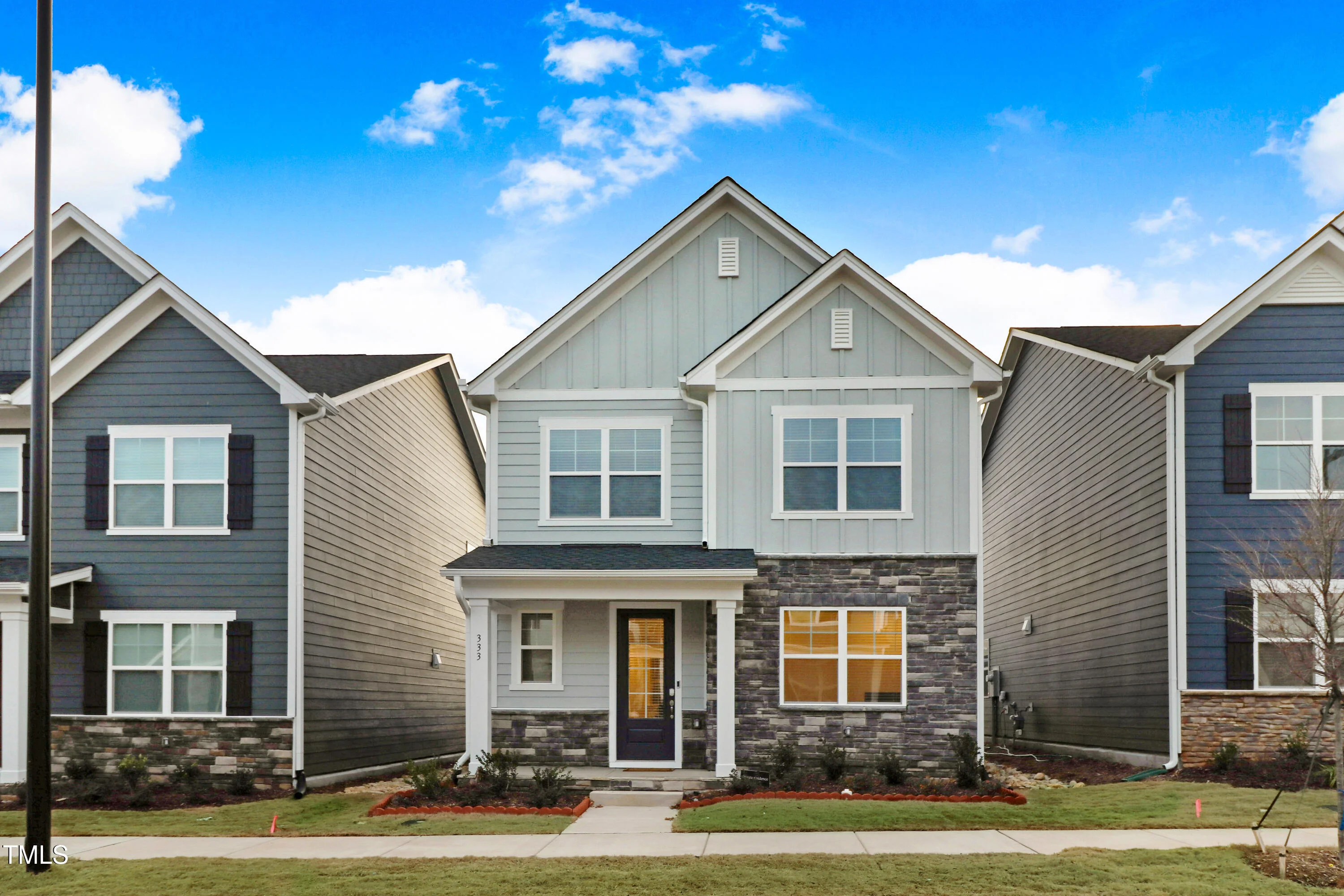 333 Natsam Woods Way