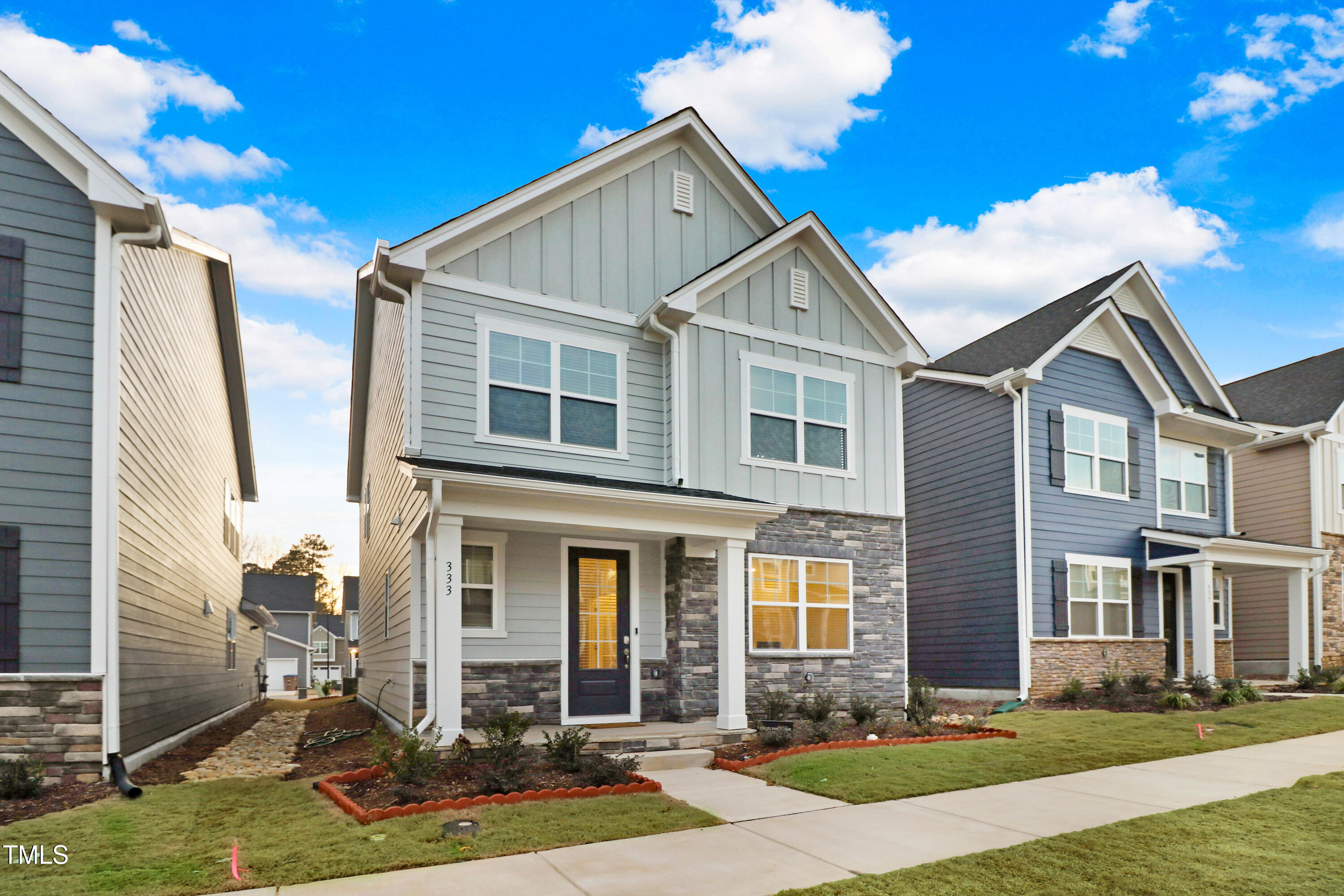 333 Natsam Woods Way