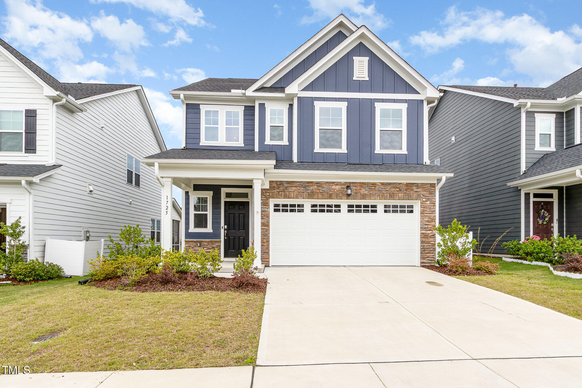 1725 Winter Jasmine Lane