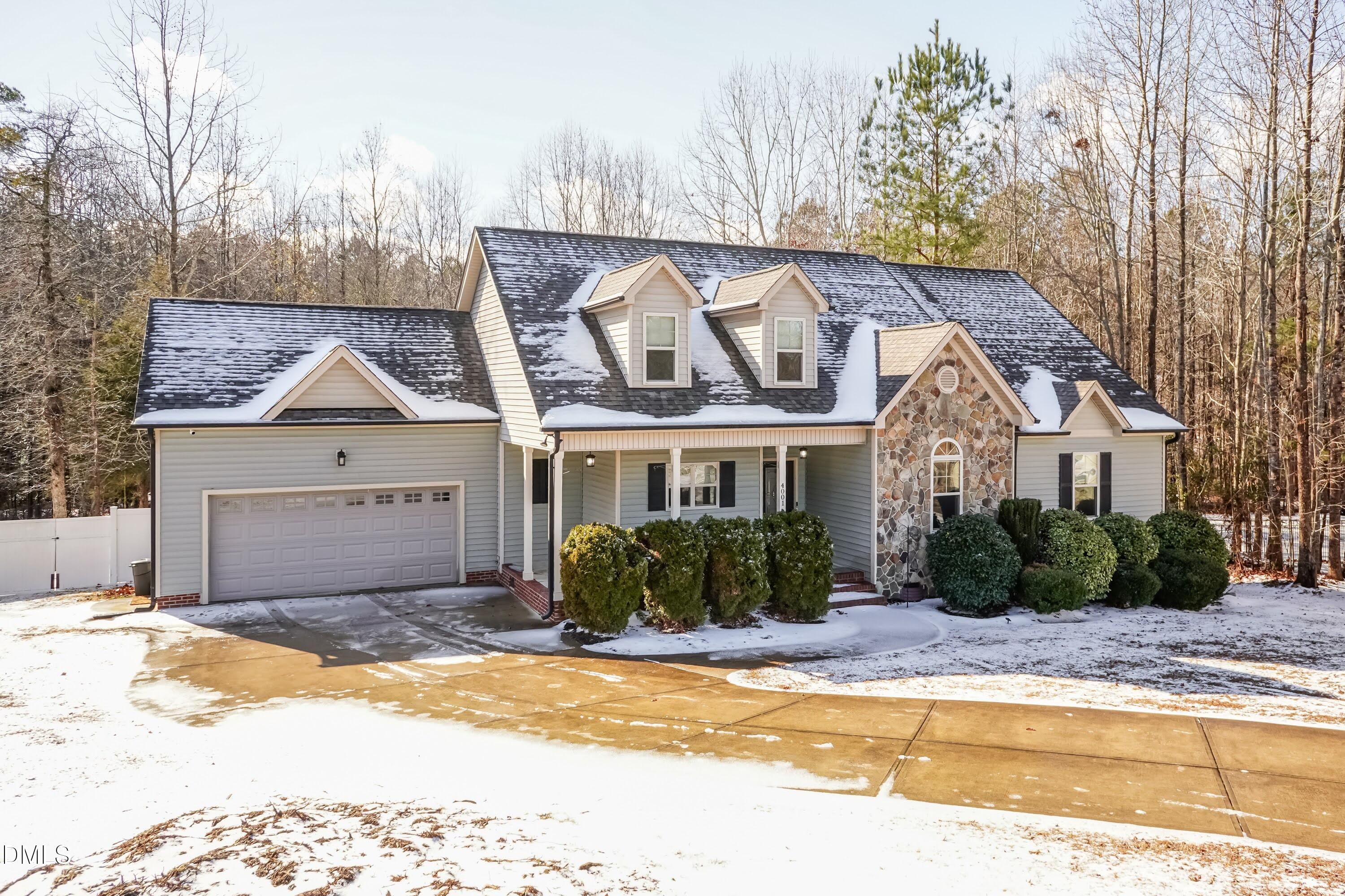 4001 Hopkins Trace Lane