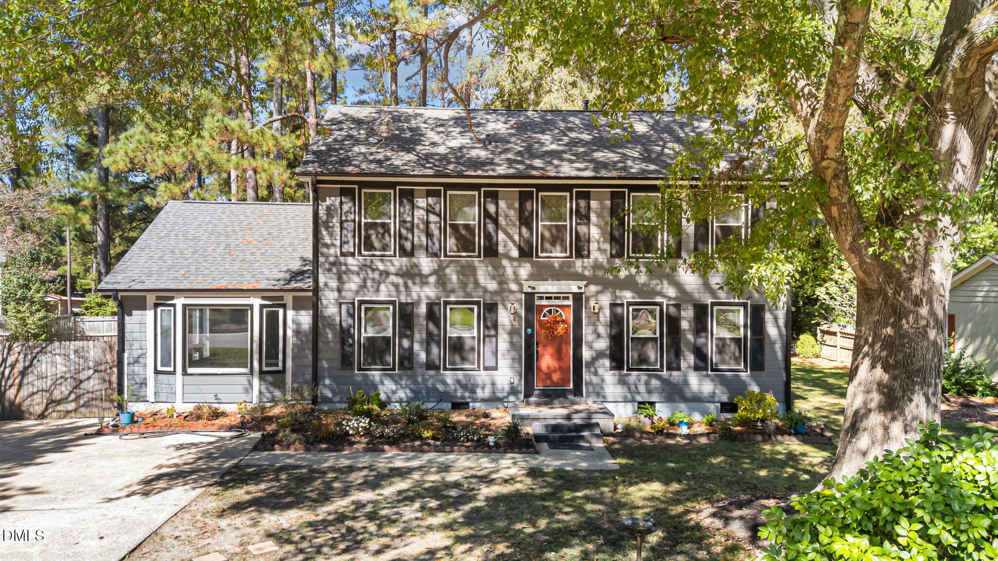 14 Eden Drive