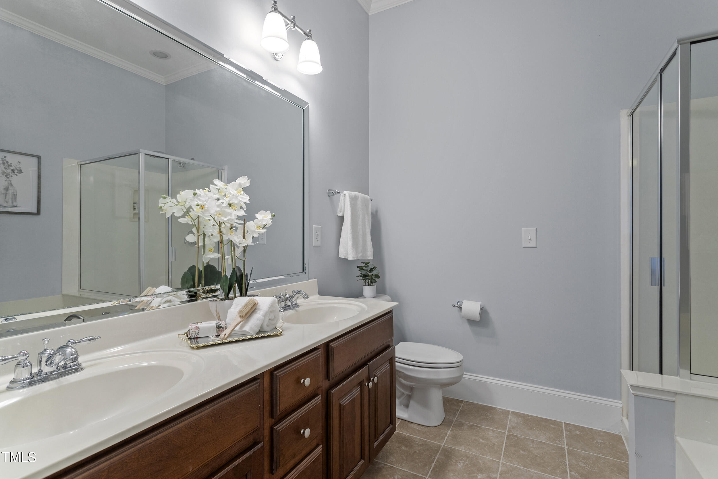 Cary, North Carolina 27519, United States, 4 Bedrooms Bedrooms, ,4 BathroomsBathrooms,Residential,Pending,5077