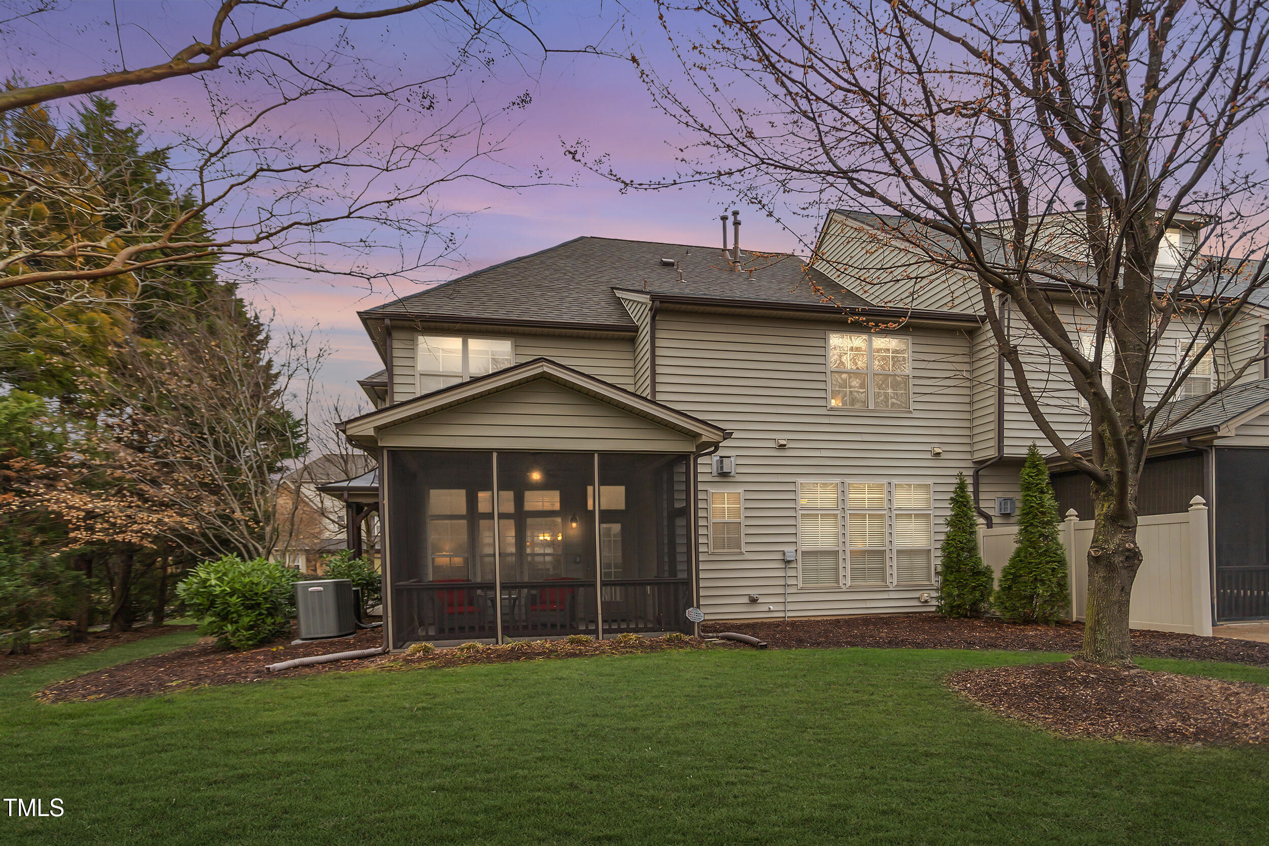 Cary, North Carolina 27519, United States, 4 Bedrooms Bedrooms, ,4 BathroomsBathrooms,Residential,Pending,5077