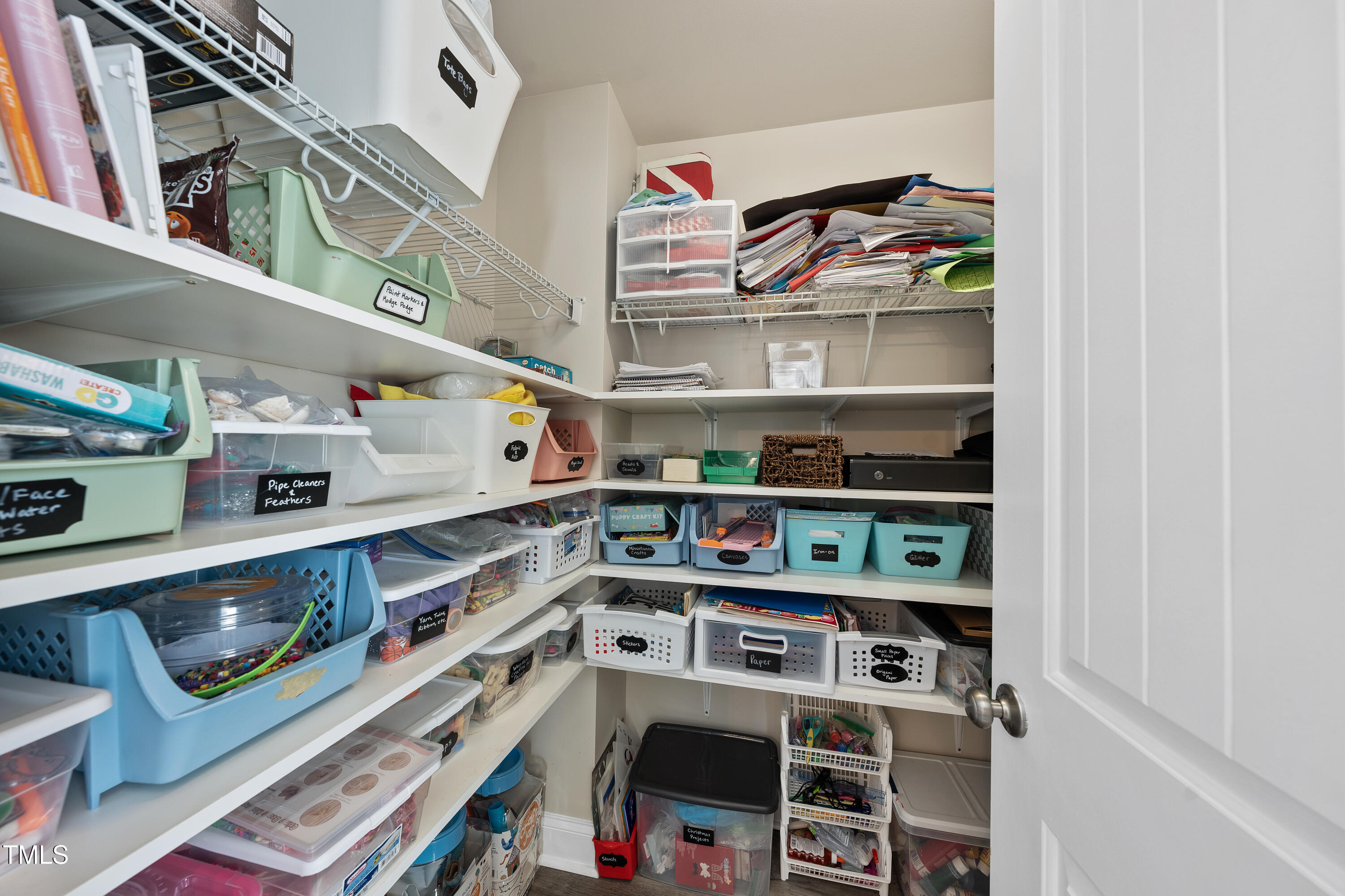 Fuquay Varina, North Carolina 27526, United States, 4 Bedrooms Bedrooms, ,3 BathroomsBathrooms,Residential,Active,78904