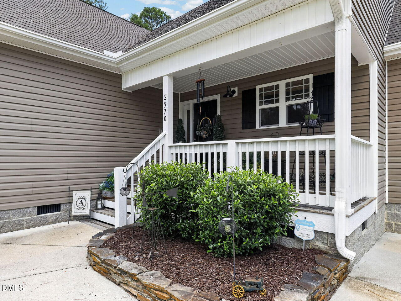 2570 Tarheel Road